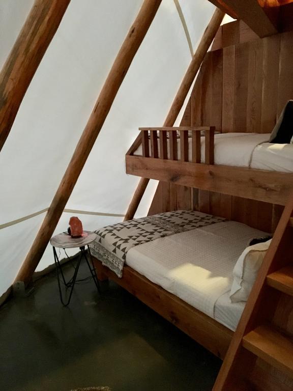 Hotel Dreamcatcher Glamping Tipi Farmville Exteriér fotografie